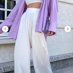 Satin, white Waist 33 in Hips 38 in Inseam 28.5 to ankle bone